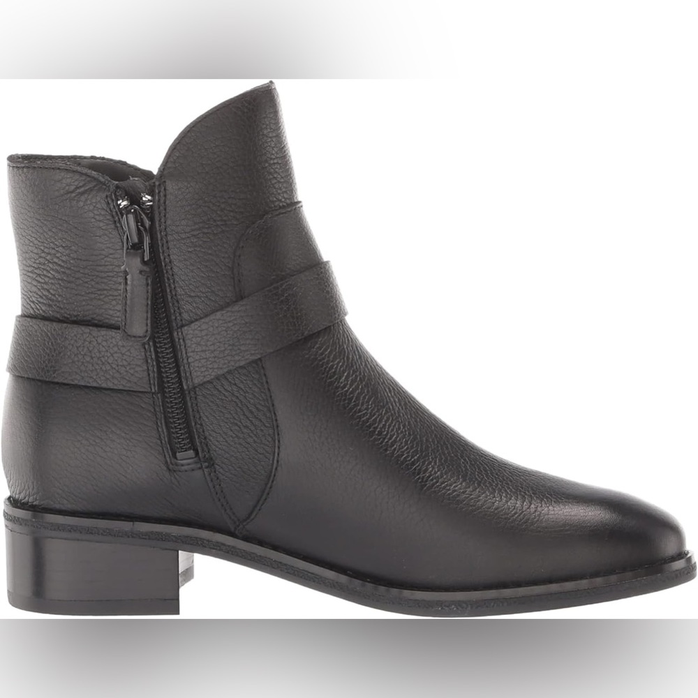 Cole Haan Grand 360 water resistant boots, new.